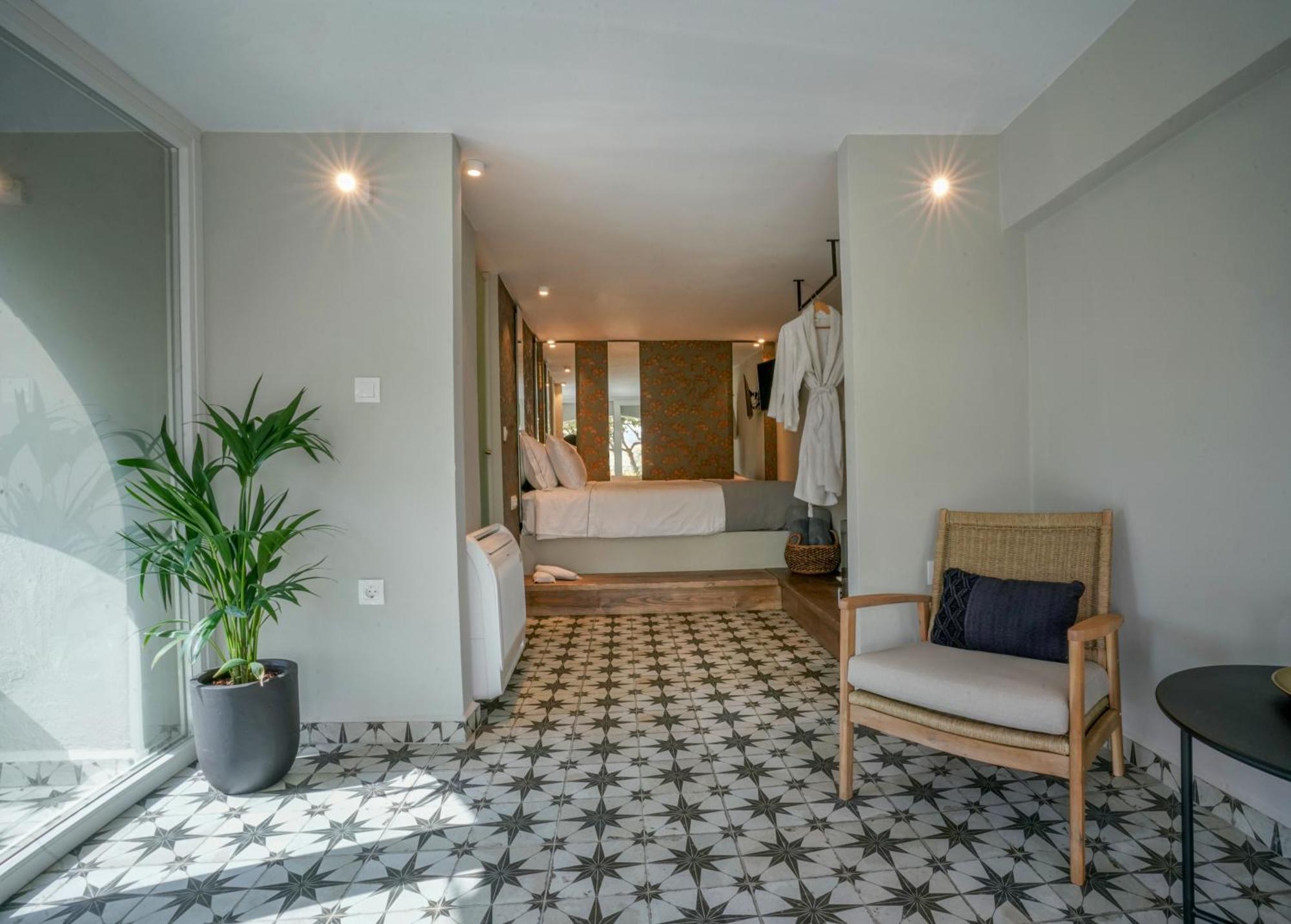 Pafsilipon Suites 埃尔莫波利斯 外观 照片